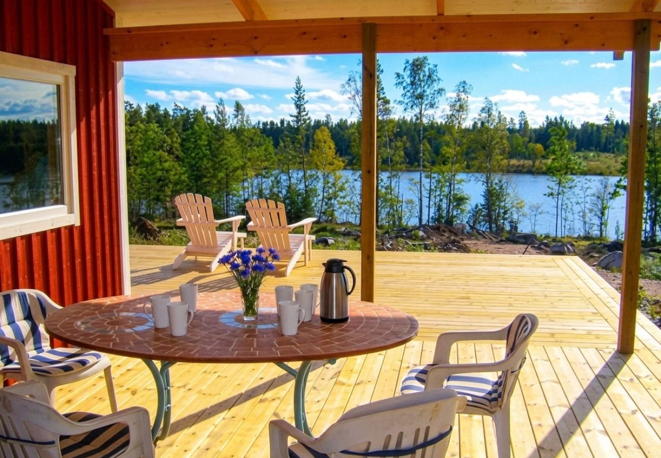 House in Vissefjärda - In the middle of Småland with a lake location