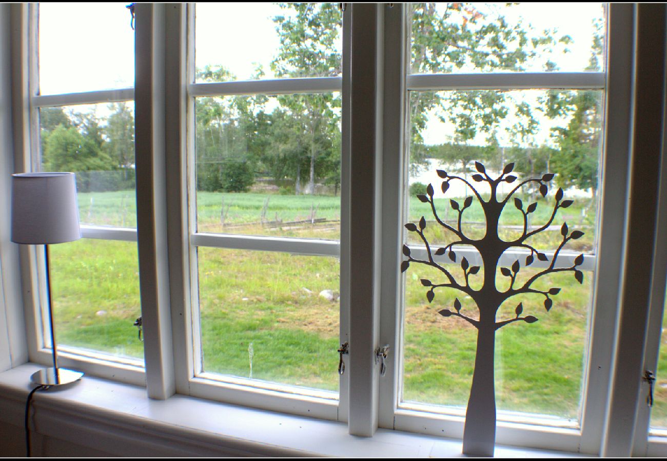 House in Lammhult - holiday home with internet and sauna and boat at the lake Stråken  i Småland