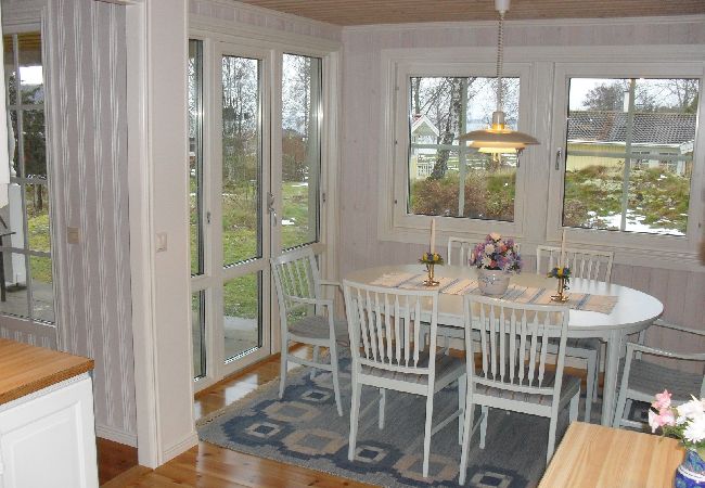 House in Torsö - Holiday home right by Lake Vänern House in Torsö - Holiday home right by Lake Vänern