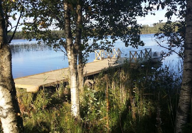 House in Ulricehamn - Holiday with a lake view and a lovingly renovated farmhouse