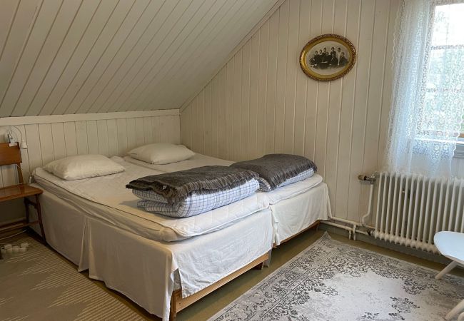 House in Lofsdalen - Charming holiday home in Lofsdalen by Lake Lofssjön