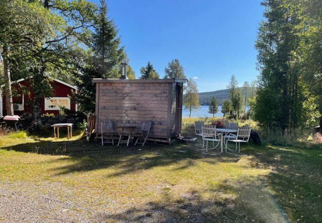 House in Lofsdalen - Charming holiday home in Lofsdalen by Lake Lofssjön