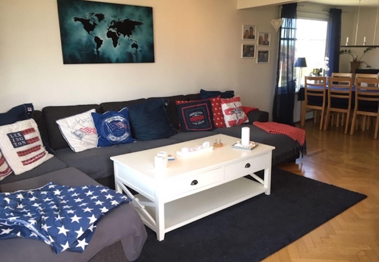 House in Bohus-Björkö - Holiday home in the northern skerries of Gothenburg 