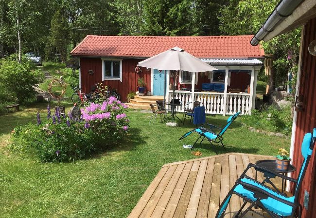 House in Edsbro - Holidays in Uppland between bathing lakes and the Baltic Sea coast