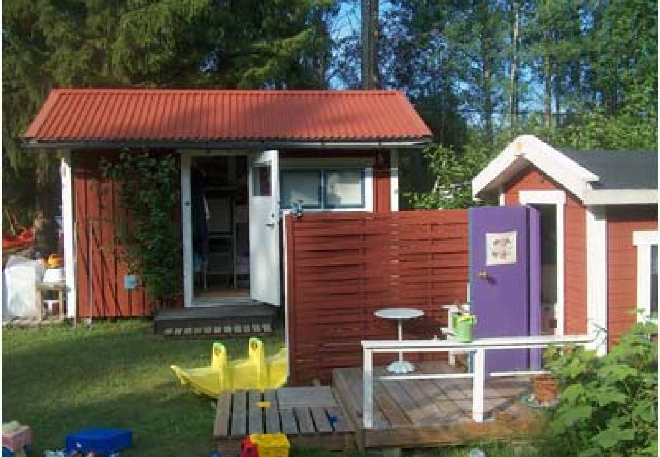 House in Edsbro - Holidays in Uppland between bathing lakes and the Baltic Sea coast