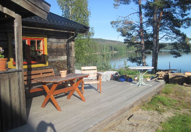 House in Liden - Holiday home directly located on the lake with swimming area