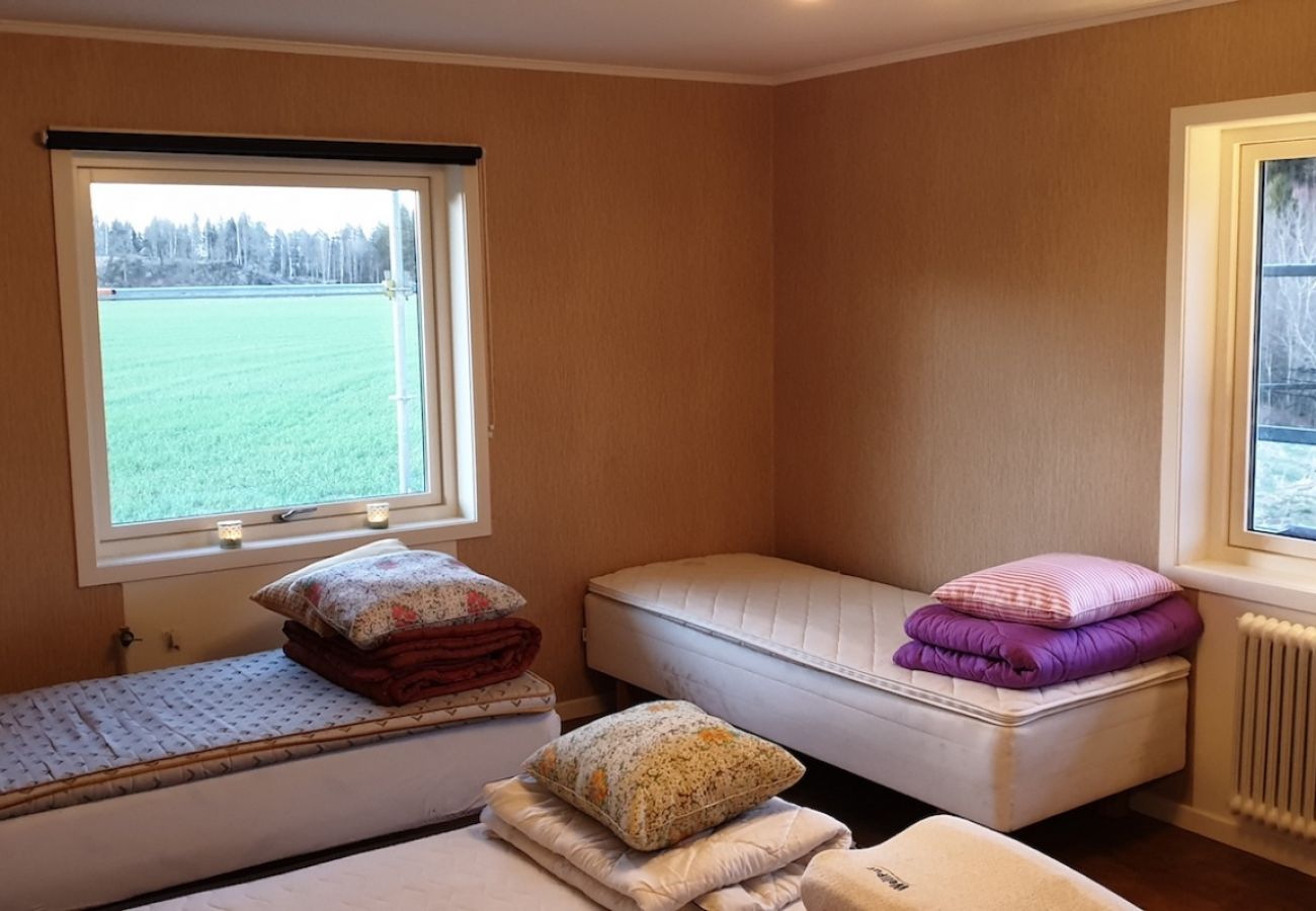 House in Karl Gustav - Large holiday home in western Sweden between 4 lakes