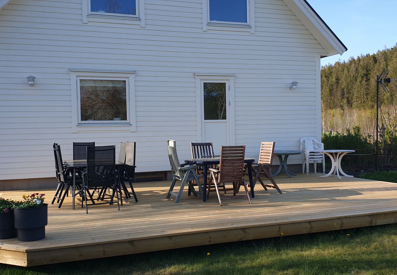 House in Karl Gustav - Large holiday home in western Sweden between 4 lakes