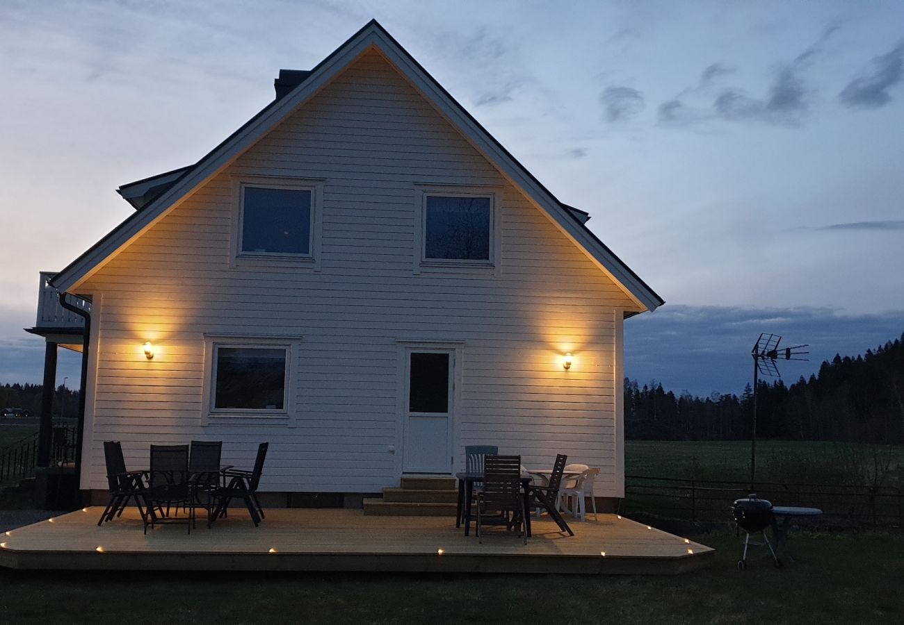 House in Karl Gustav - Large holiday home in western Sweden between 4 lakes
