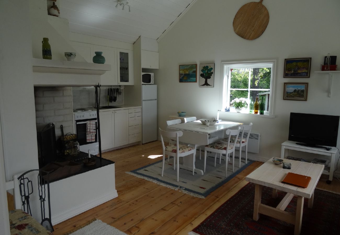House in Trehörningsjö - Comfortable lakeview vacation in Ångermanland