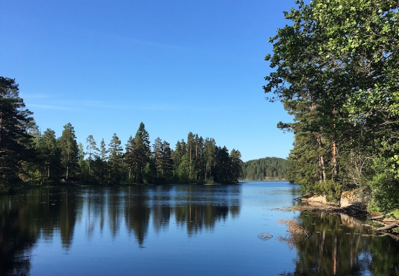 House in Aspabruk - Holiday home in the middle of the Trived forest between two lakes