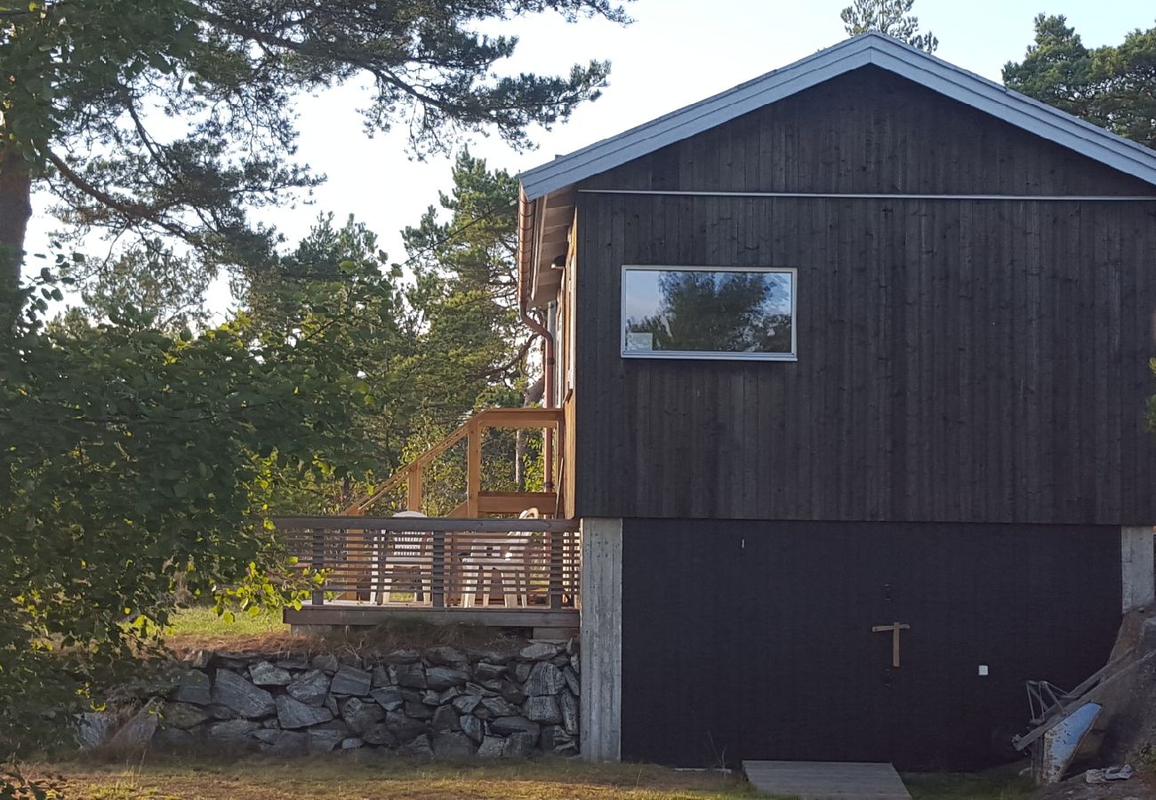 House in Tyresö - Cozy cottage in the Stockholm archipelago with fast internet