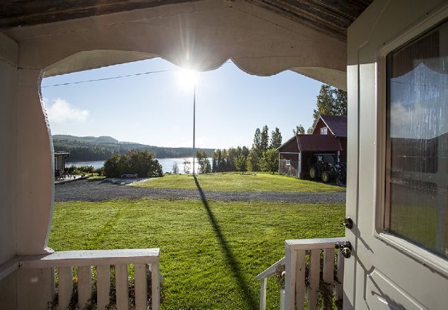 House in Gällö - Holidays at a farmstead and with a view of the lake