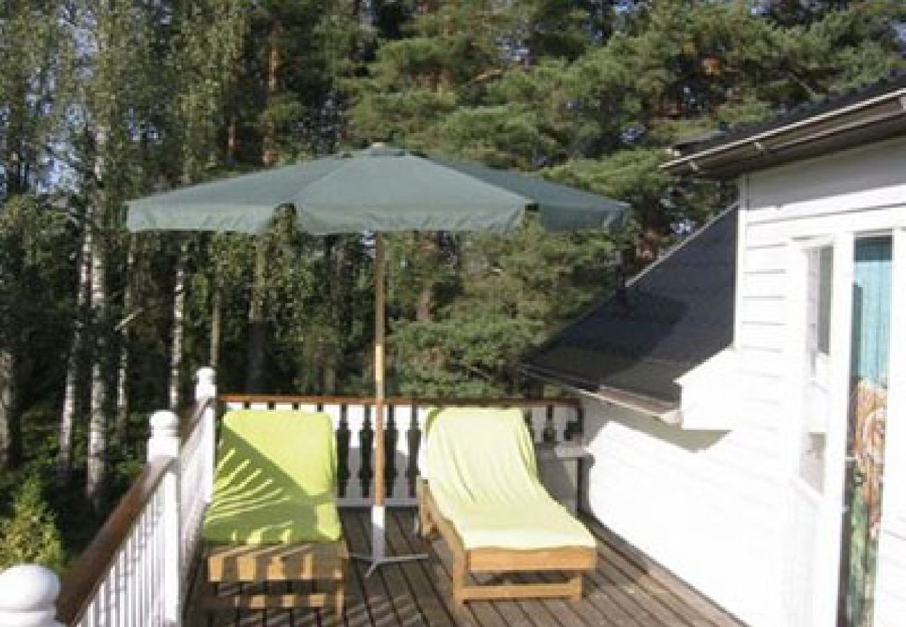 House in Munkfors - Holiday home at the river Klarälven with an own footbridge/landing stage