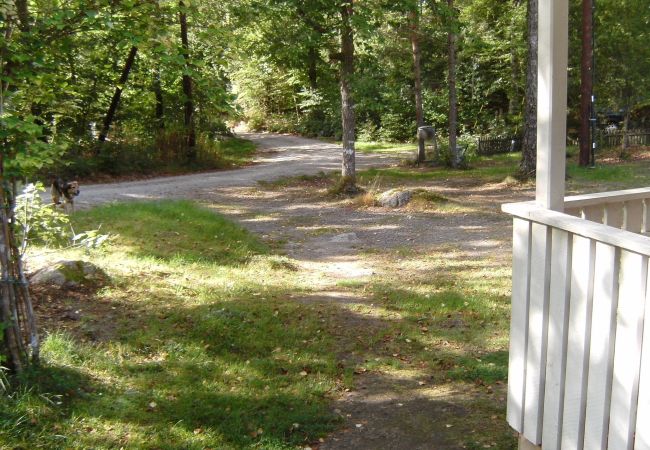 House in Hallaryd - Red cottage near the lake with free Wifi House in Hallaryd - Red cottage near the lake with free Wifi