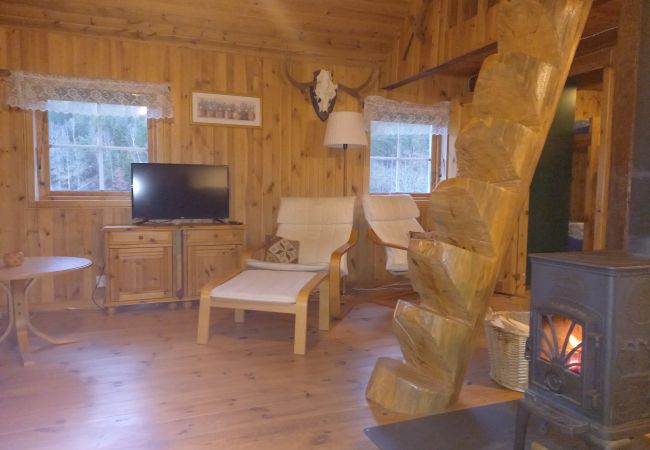 House in Karl Gustav - Holiday home between the lakes Oklången and Mäsen House in Karl Gustav - Holiday home between the lakes Oklången and Mäsen