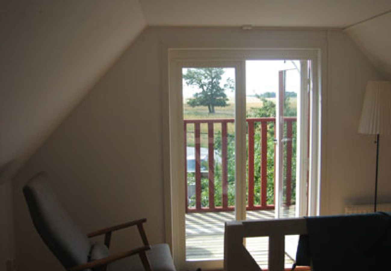 House in Köpingebro - Two holiday homes in Österlen 800 meters from the sandy beach