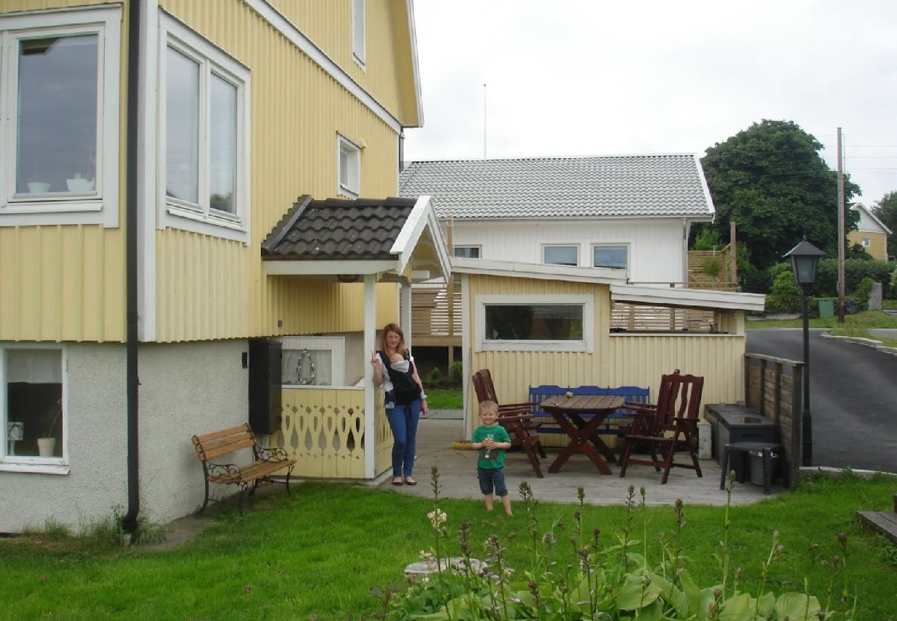 Apartment in Öckerö - Havsnära Öckerö