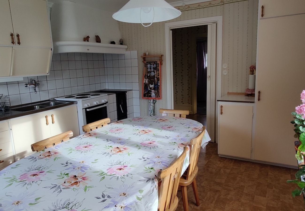 House in Grythyttan - Holiday home in a beautiful location in the “Lokadalen” valley
