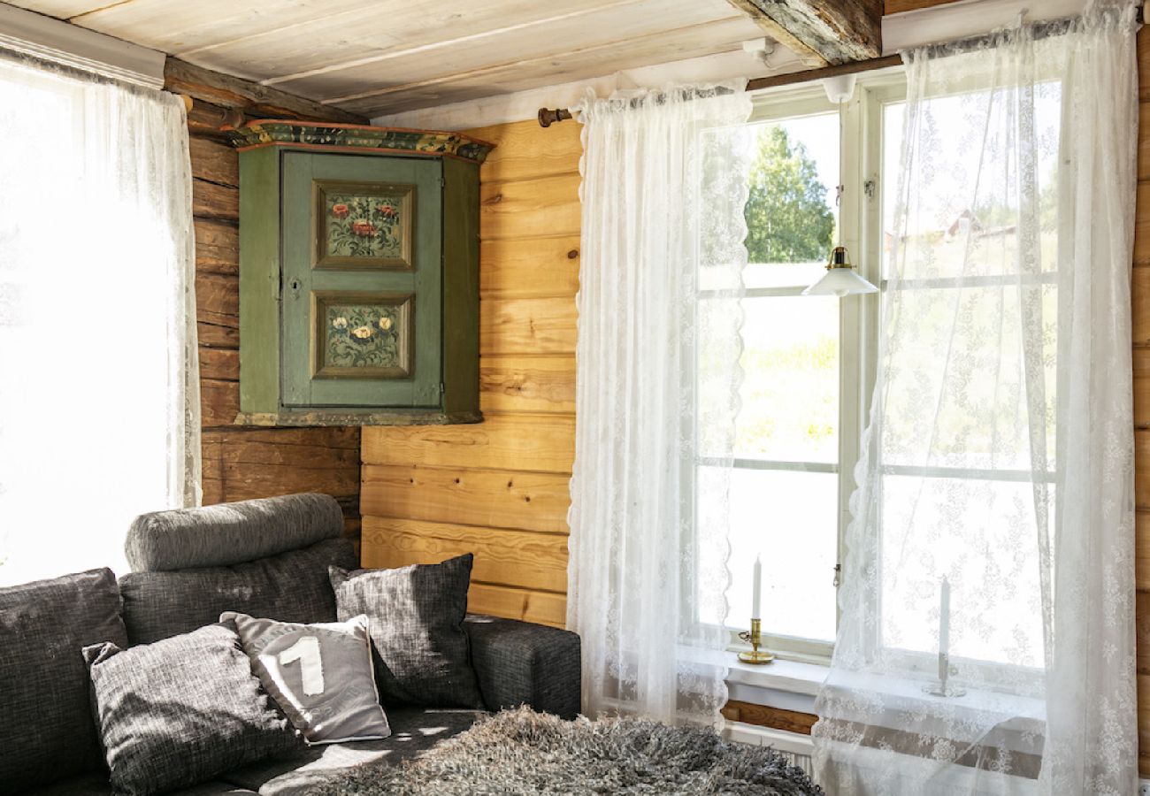 House in Gällö - Dream cottage with giant terrace directly to the seaside