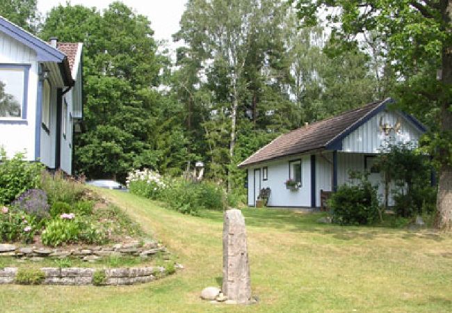 Hällingsjö - House