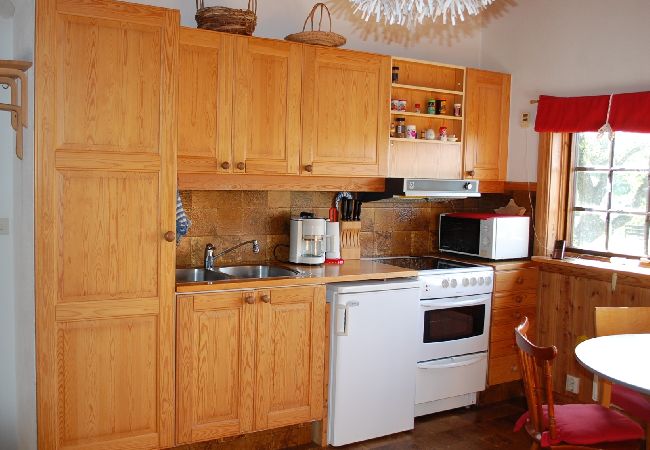 House in Ydre - Landside cottage with horse riding offer! House in Ydre - Landside cottage with horse riding offer!