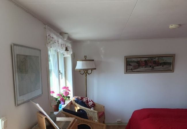House in Tyresö - Lovely hillside cottage with sea views near Stockholm, internet and sauna