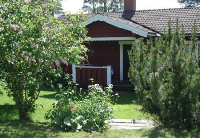 House in Sollerön - Cottage at the waterfront of the lake Siljan in Dalarna