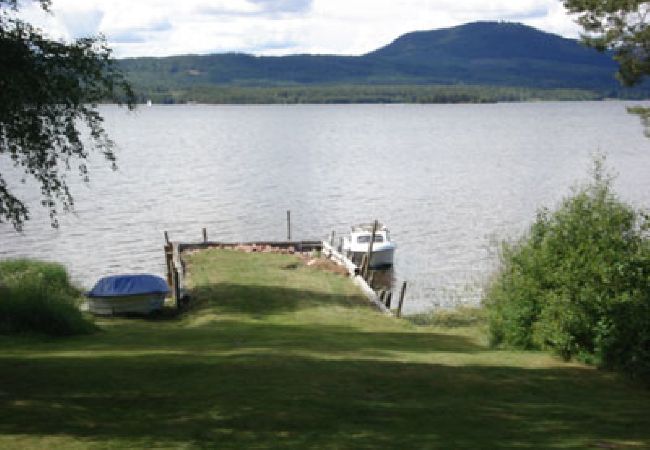 House in Sollerön - Cottage at the waterfront of the lake Siljan in Dalarna