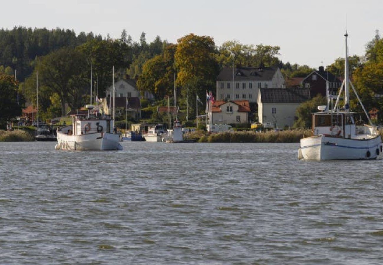 House in Söderköping - Schoolhouse near the archipelago by the Göta canal