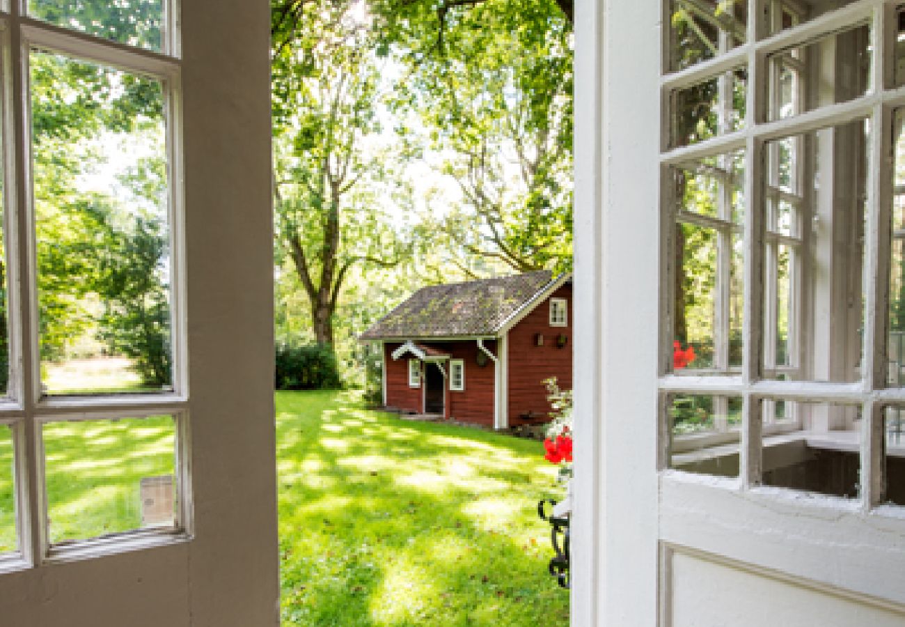 House in Brålanda - Lindeskogen