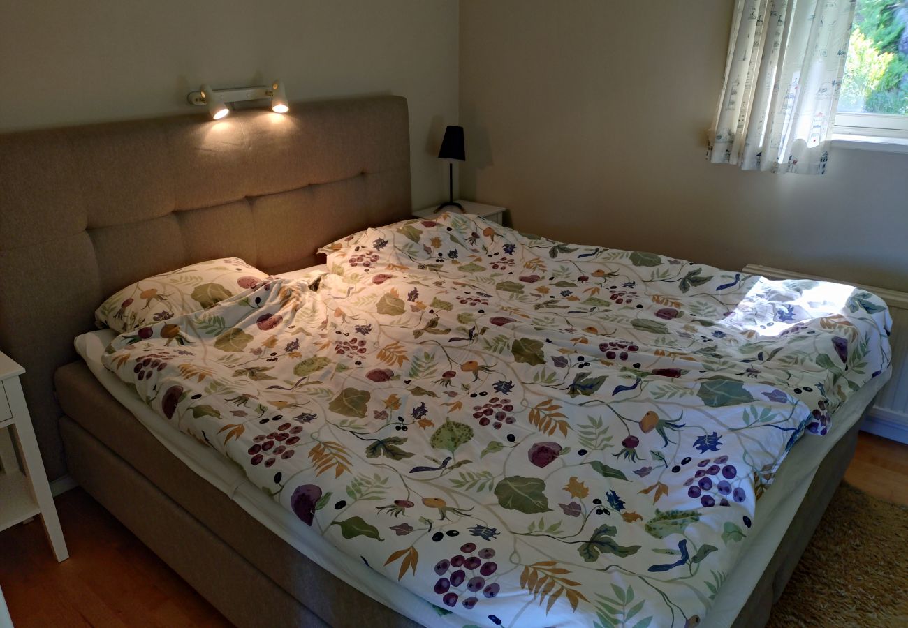 House in Jämjö - Vacation with sea view and private beach