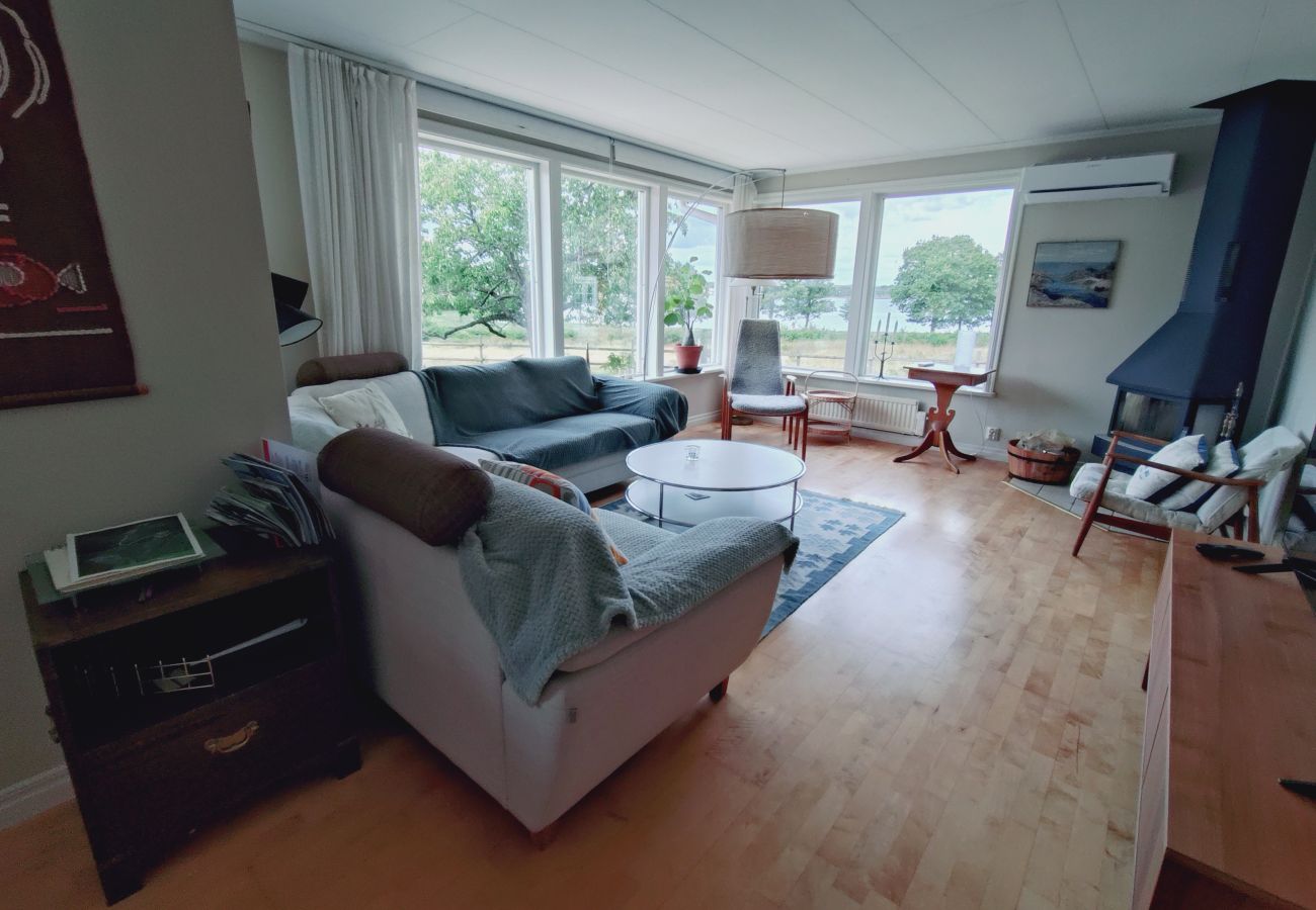 House in Jämjö - Vacation with sea view and private beach