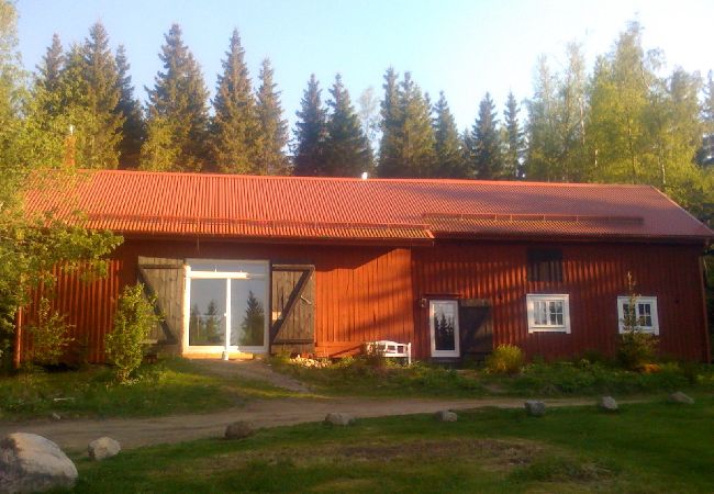 House in Hagfors - Idyllic forest farm with a secluded location in the wilderness