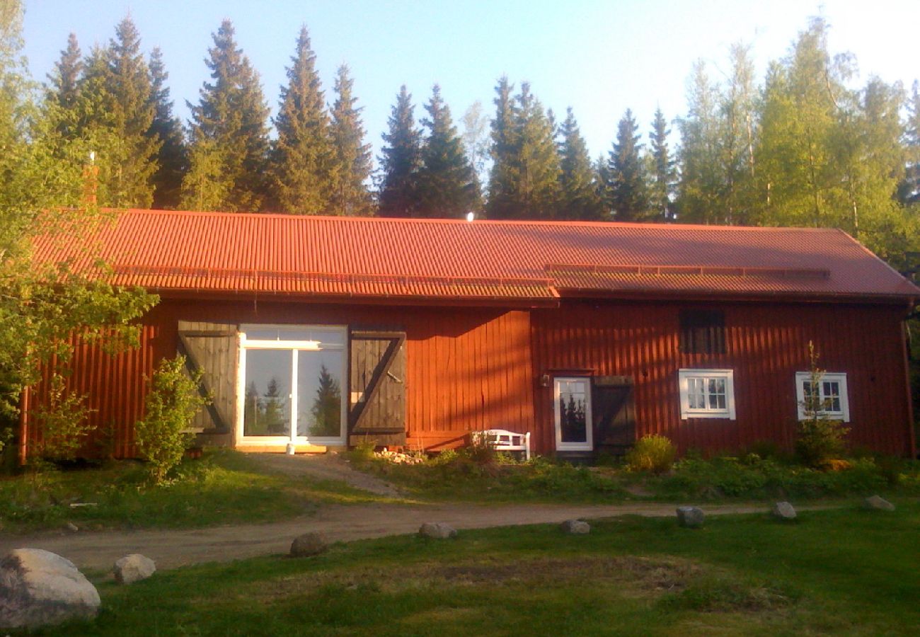 House in Hagfors - Idyllic forest farm with a secluded location in the wilderness