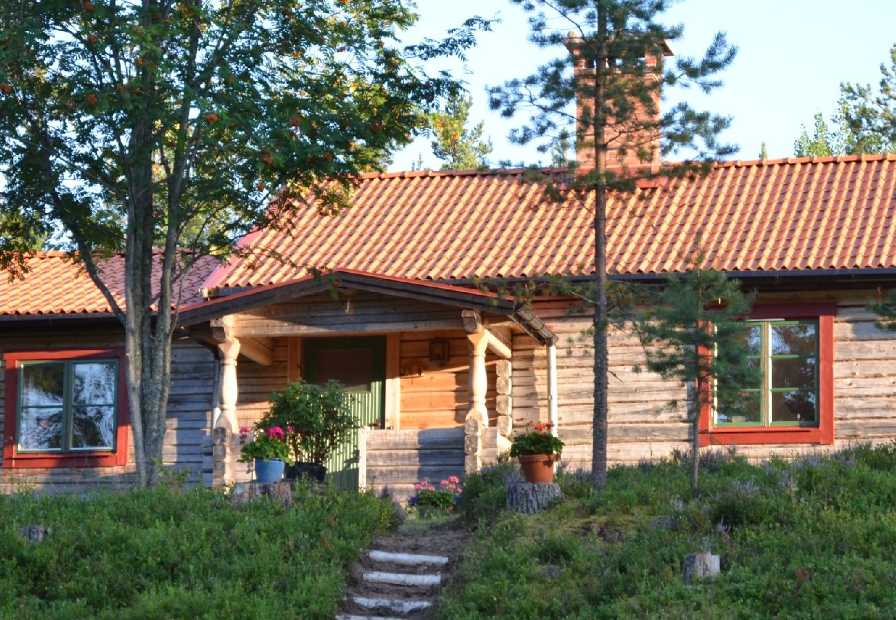 House in Mora - Holiday home at the lake and Vasaloppet