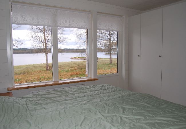 House in Vegby - Holiday home with exclusive location in its own bay in the lake Åsunden House in Vegby - Holiday home with exclusive location in its own bay in the lake Åsunden