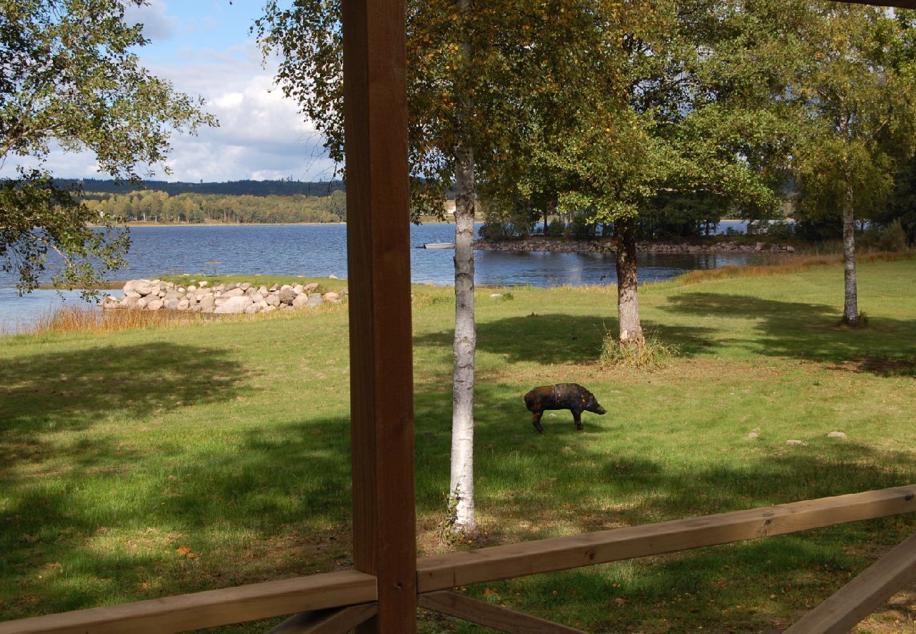 House in Vegby - Holiday home with exclusive location in its own bay in the lake Åsunden