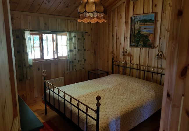 House in Horn - Log cabin close to nature with a fantastic lake view