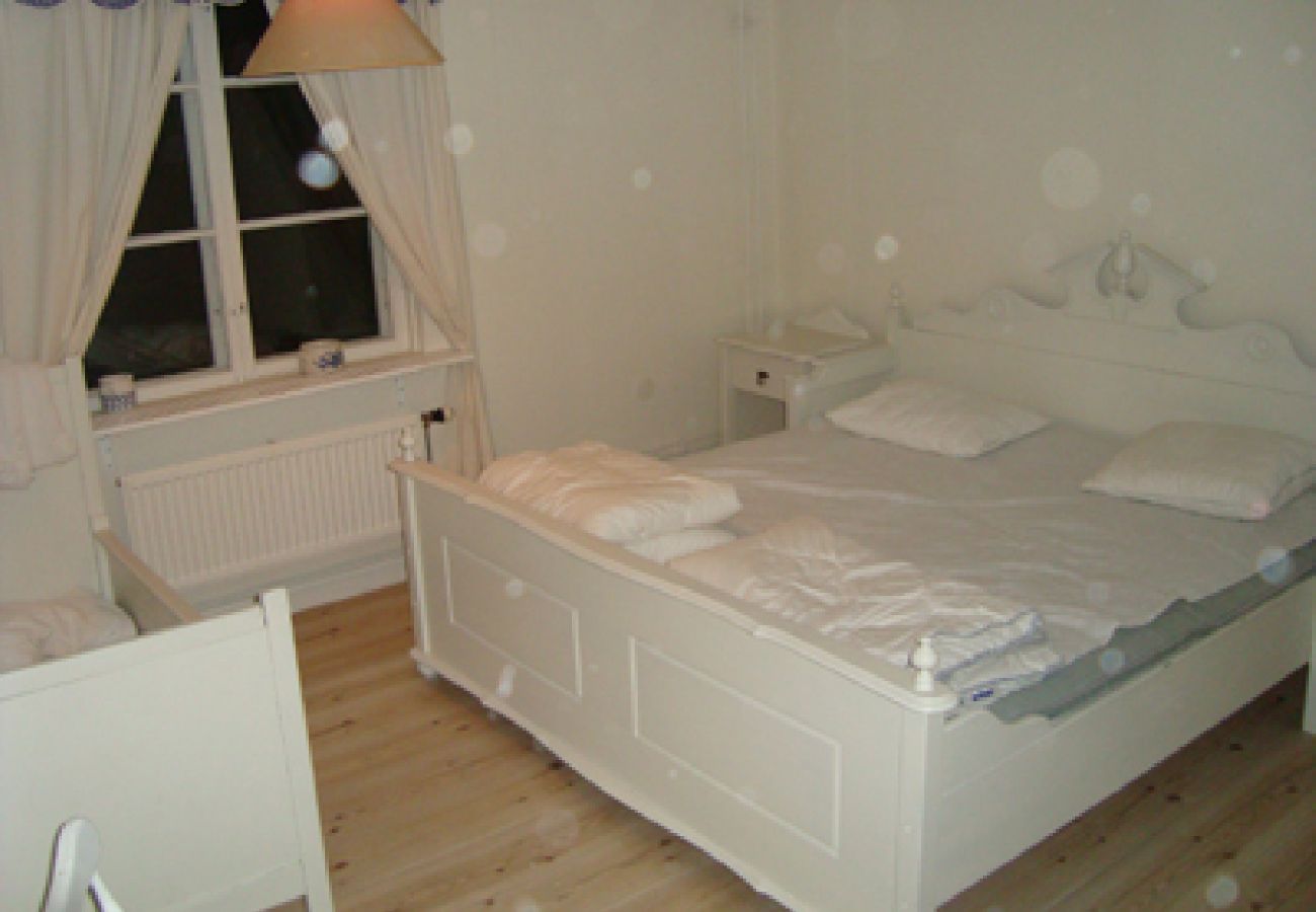 House in Arboga - Family holiday in the countryside in a holiday home