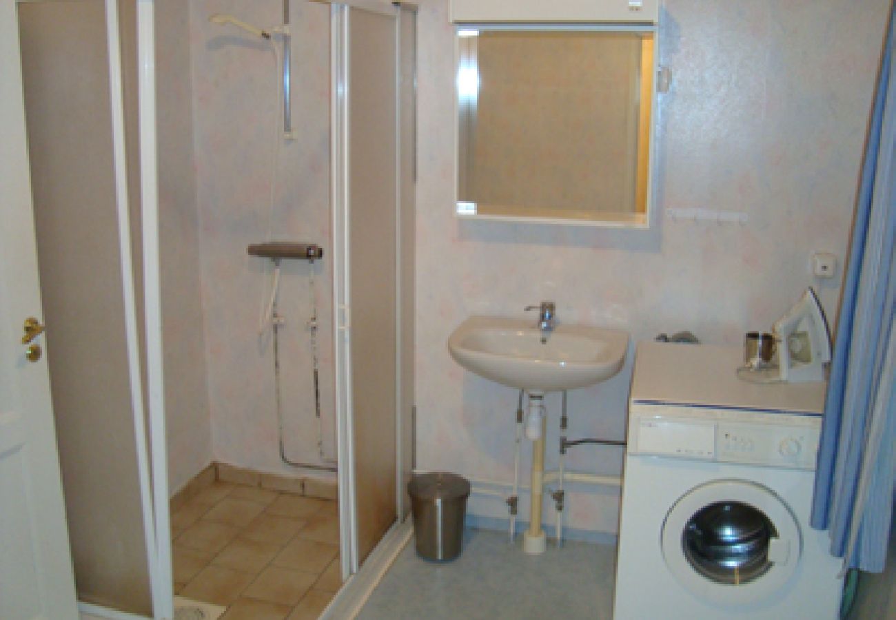 House in Arboga - Family holiday in the countryside in a holiday home