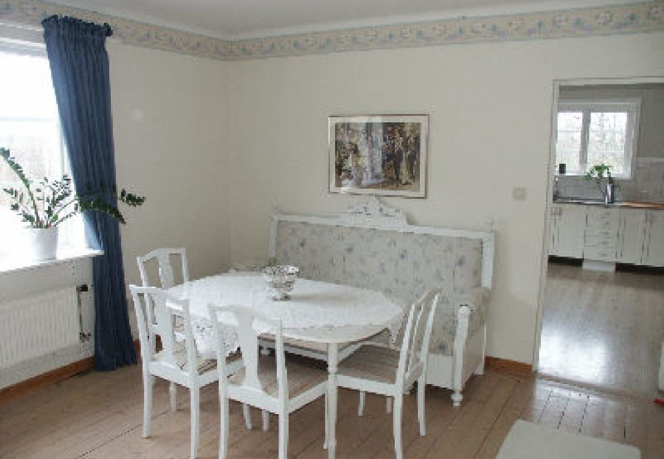 House in Arboga - Family holiday in the countryside in a holiday home