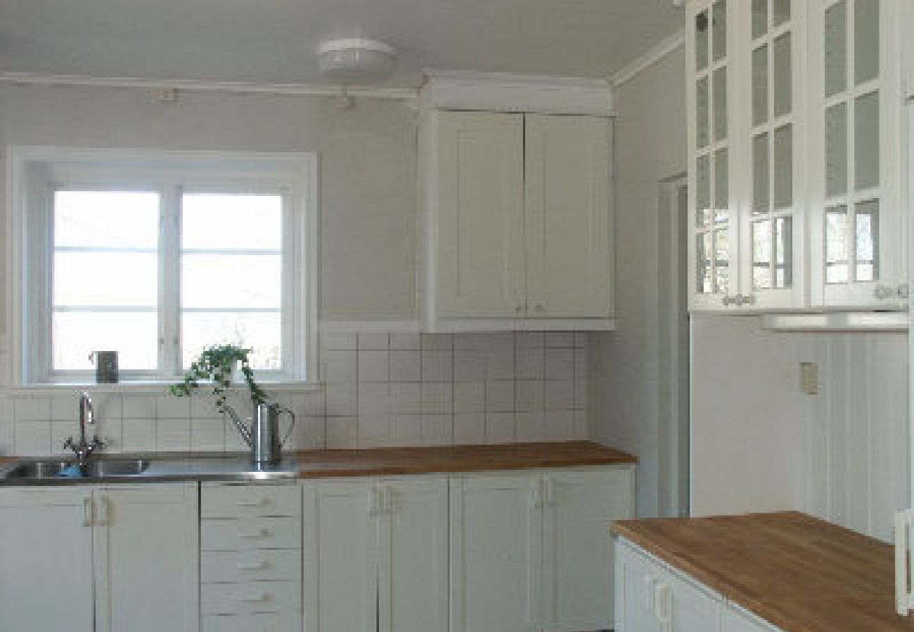 House in Arboga - Family holiday in the countryside in a holiday home