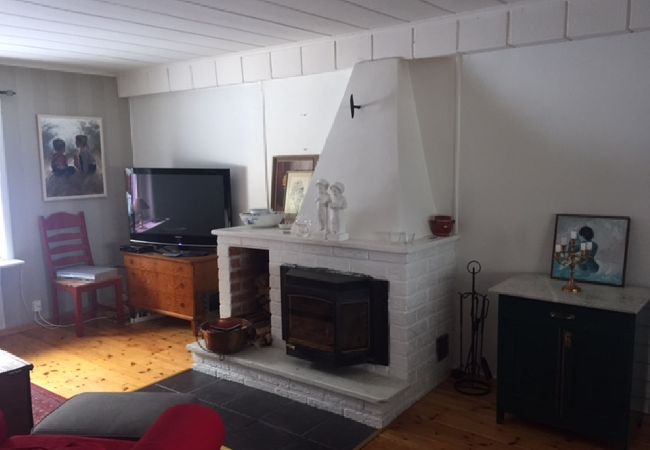 House in Ramsberg - Holidays at the lake in Bergslagen with your own bathing area