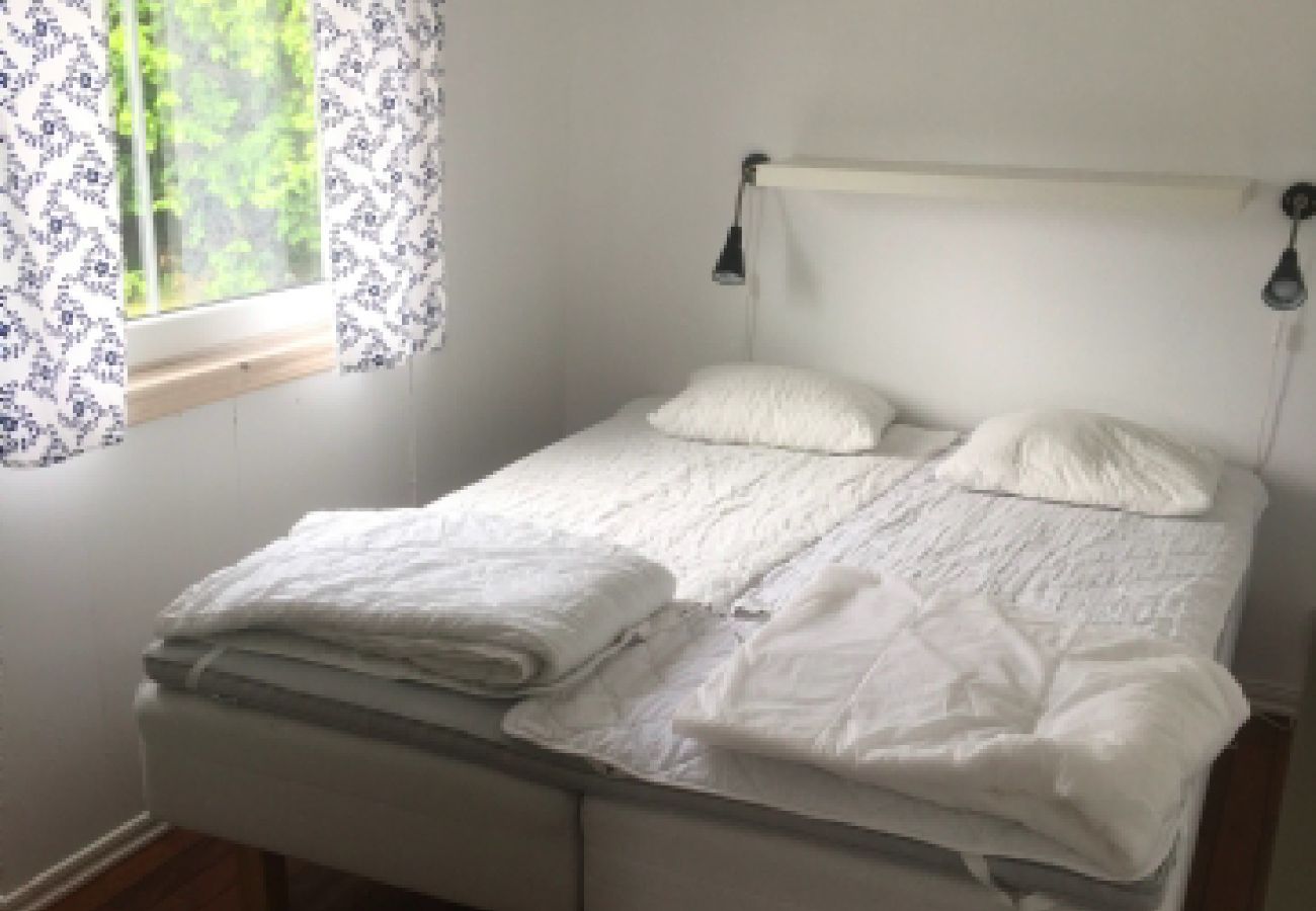House in Köpingsvik - Nice holiday home just 200 m from a small swimming area
