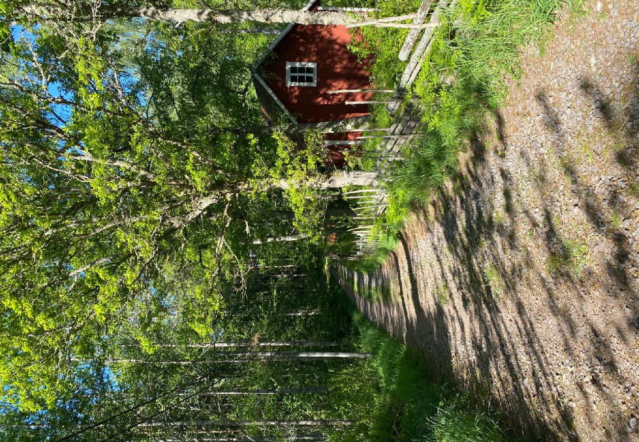 House in Vena - Idyllic location on the outskirts of a village