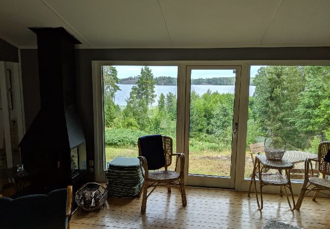 House in Nyköping - Charming holiday home with lake views in Södermanland House in Nyköping - Charming holiday home with lake views in Södermanland
