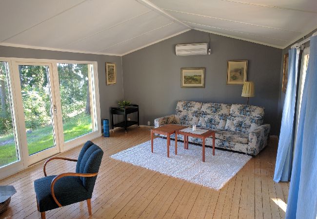 House in Nyköping - Charming holiday home with lake views in Södermanland House in Nyköping - Charming holiday home with lake views in Södermanland