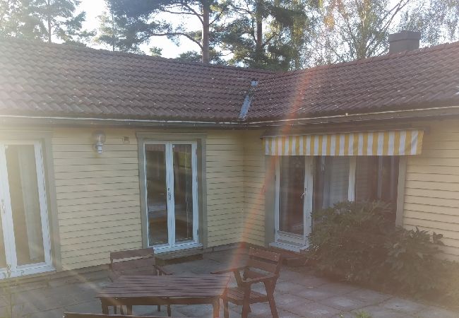 House in Nyköping - Charming holiday home with lake views in Södermanland House in Nyköping - Charming holiday home with lake views in Södermanland