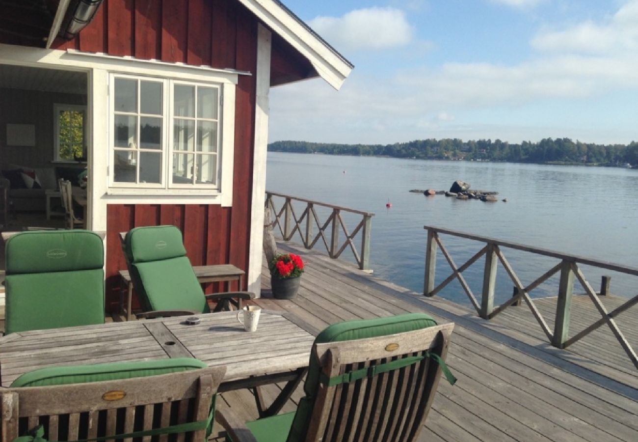House in Yxlan - Kristofers sjöstuga